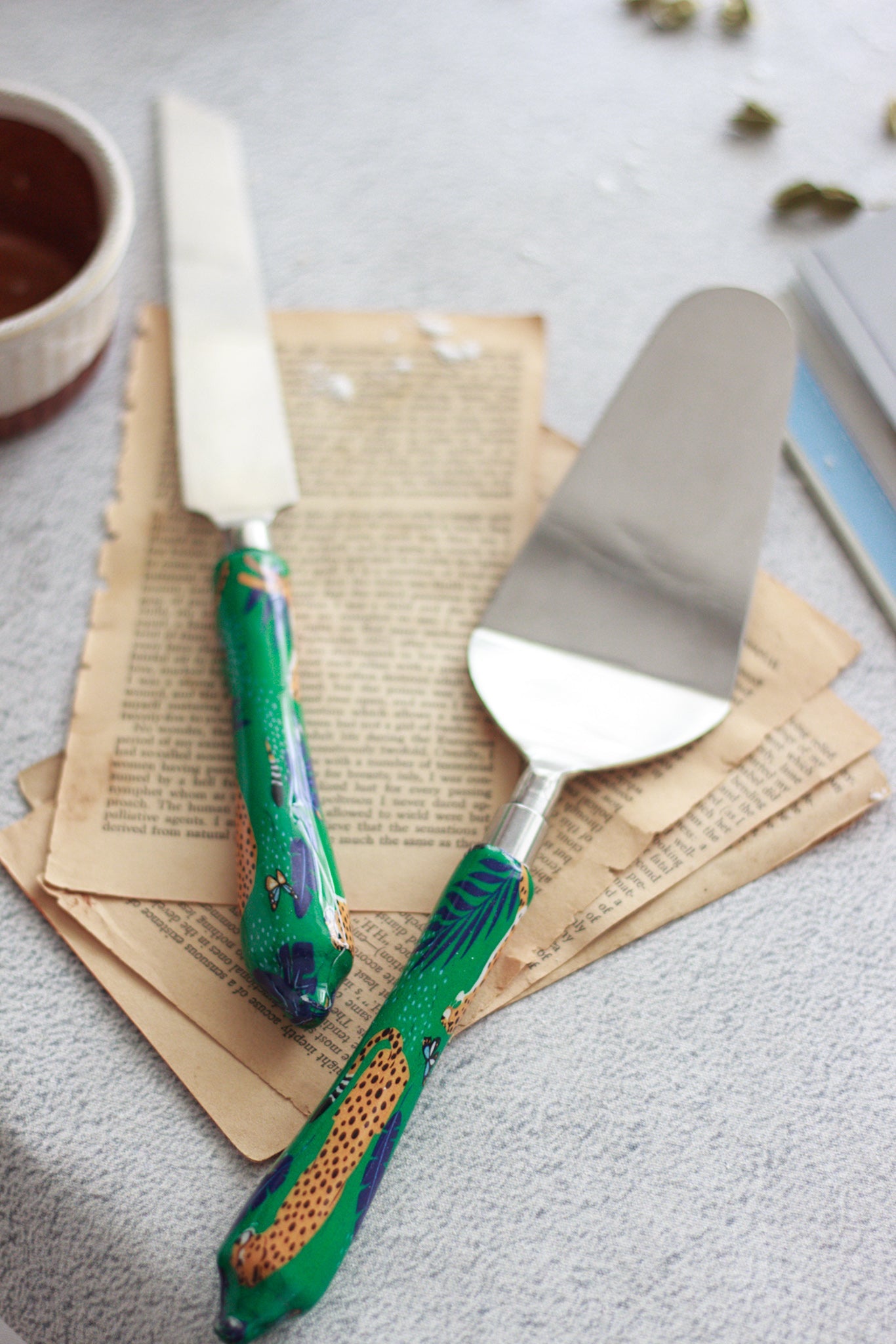 Cake server and knife set - Cake servers - cake cutting knife - Cake knife and server set - Fierce