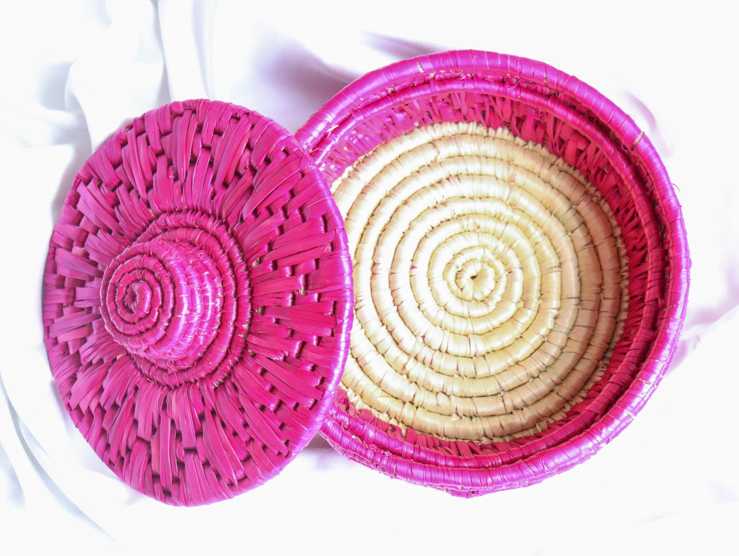Decorative gift boxes - Moonj grass boxes - Pitara box