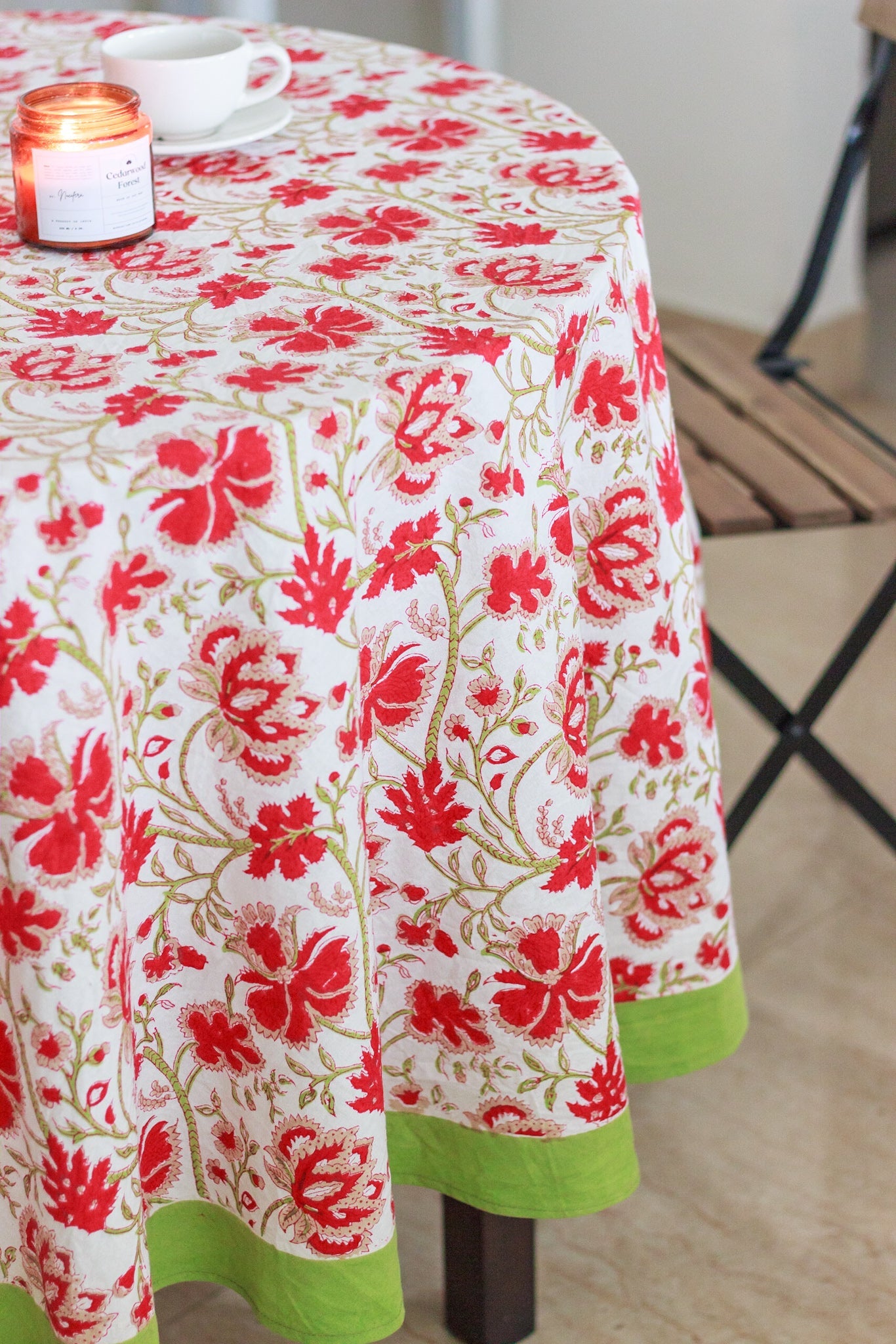 Round tablecloth - 6 & 8 seater block print table cloth - Red floral Round table cover - 72 inches & 90 inches diameter