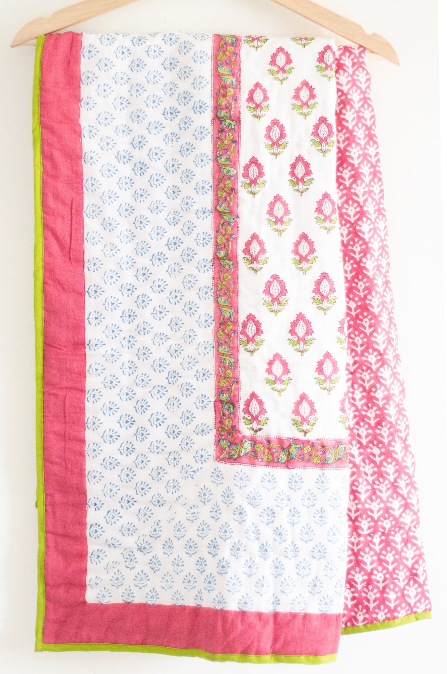 Boho Pink quilt - Baby size - 36x48 inches