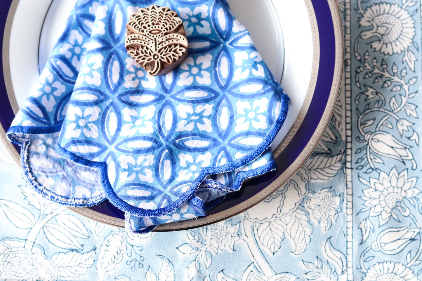 Embroidered block print dinner napkins - Block print napkins - set of 6 napkins - Blue Geometric