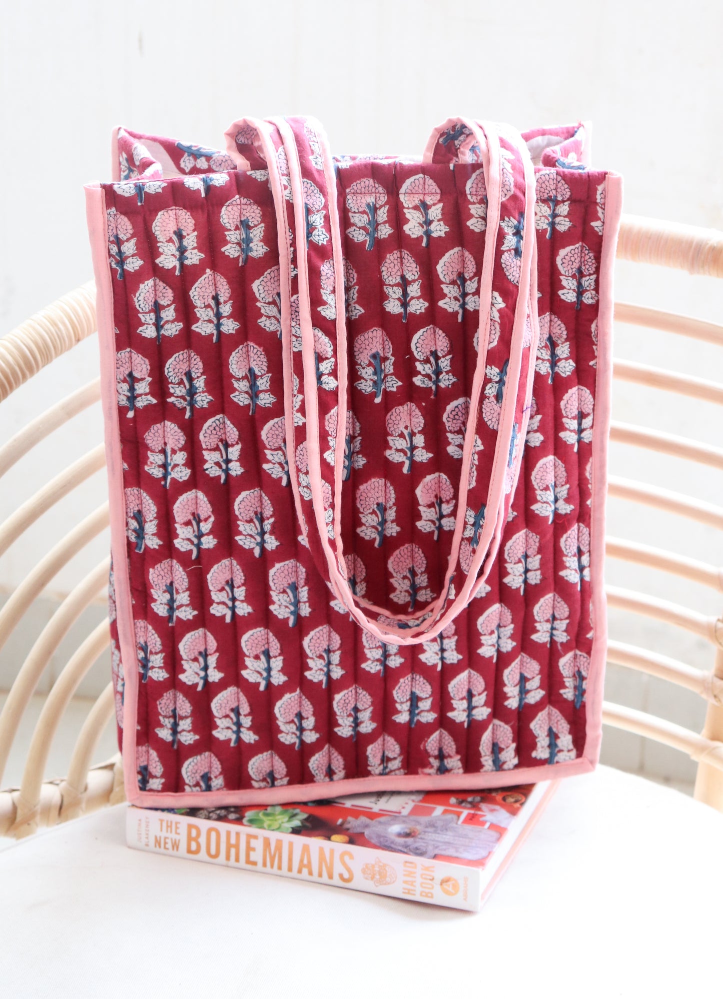 Block print tote bag - Boho quilted lunch bag - shopping bag - Women's handbag - Red
