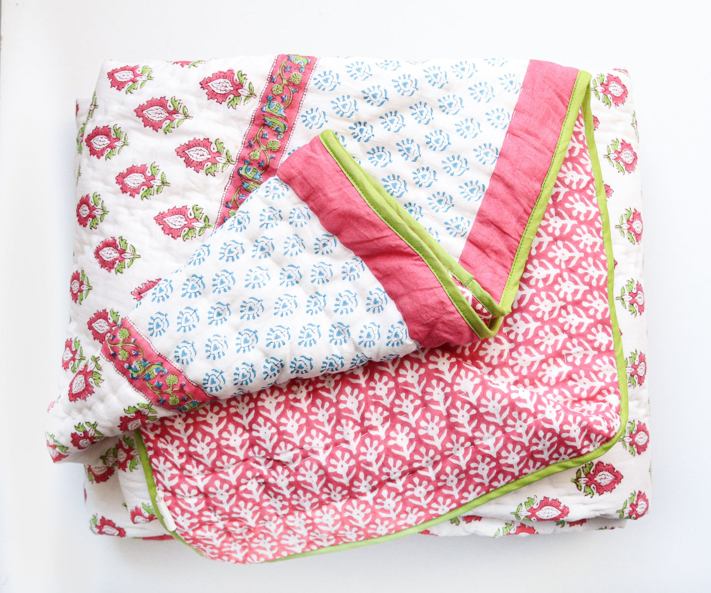 Boho Pink quilt - Baby size - 36x48 inches