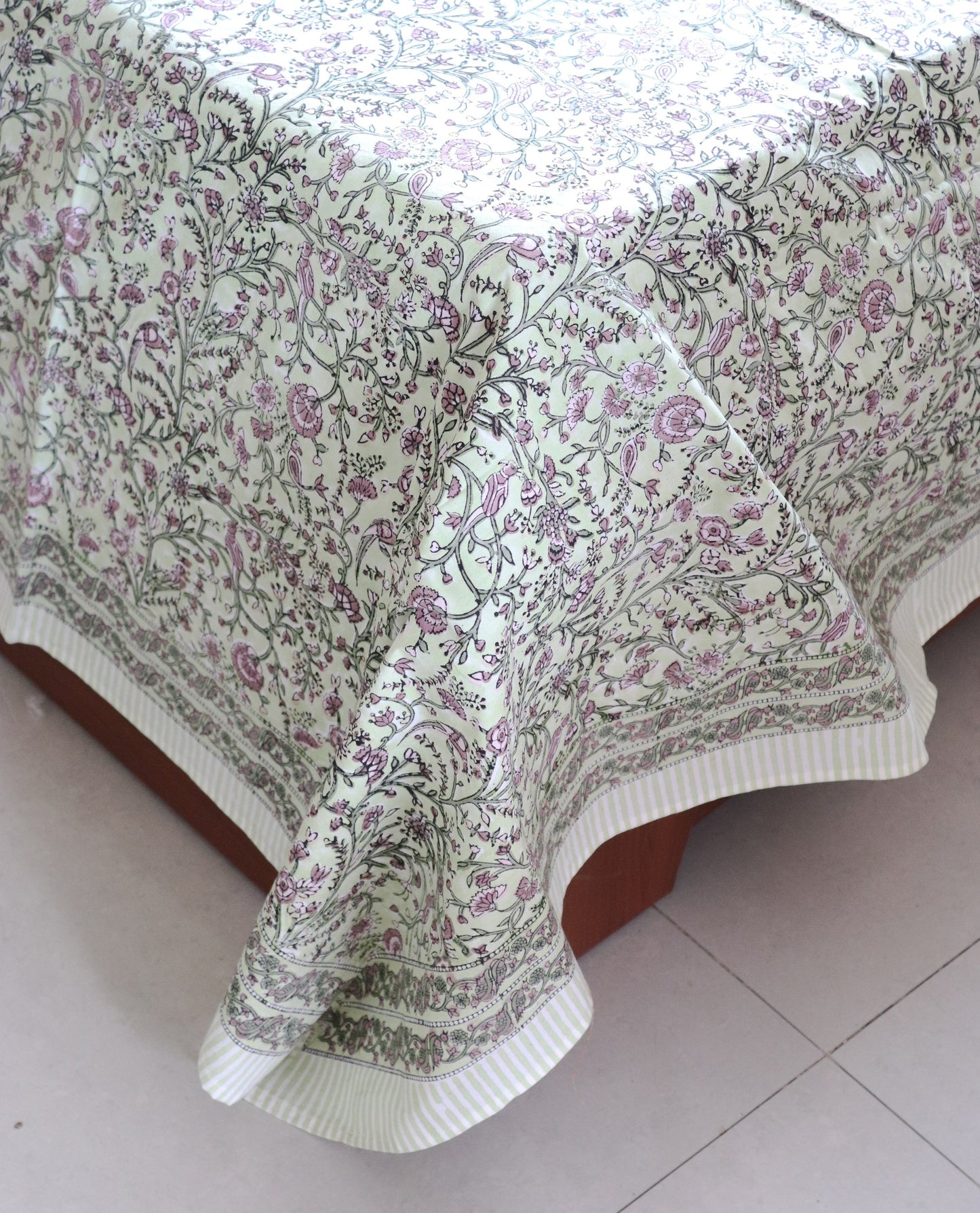Block print bed sheet and pillow cases - Green floral bird bedsheet set-  Super King size bedsheet