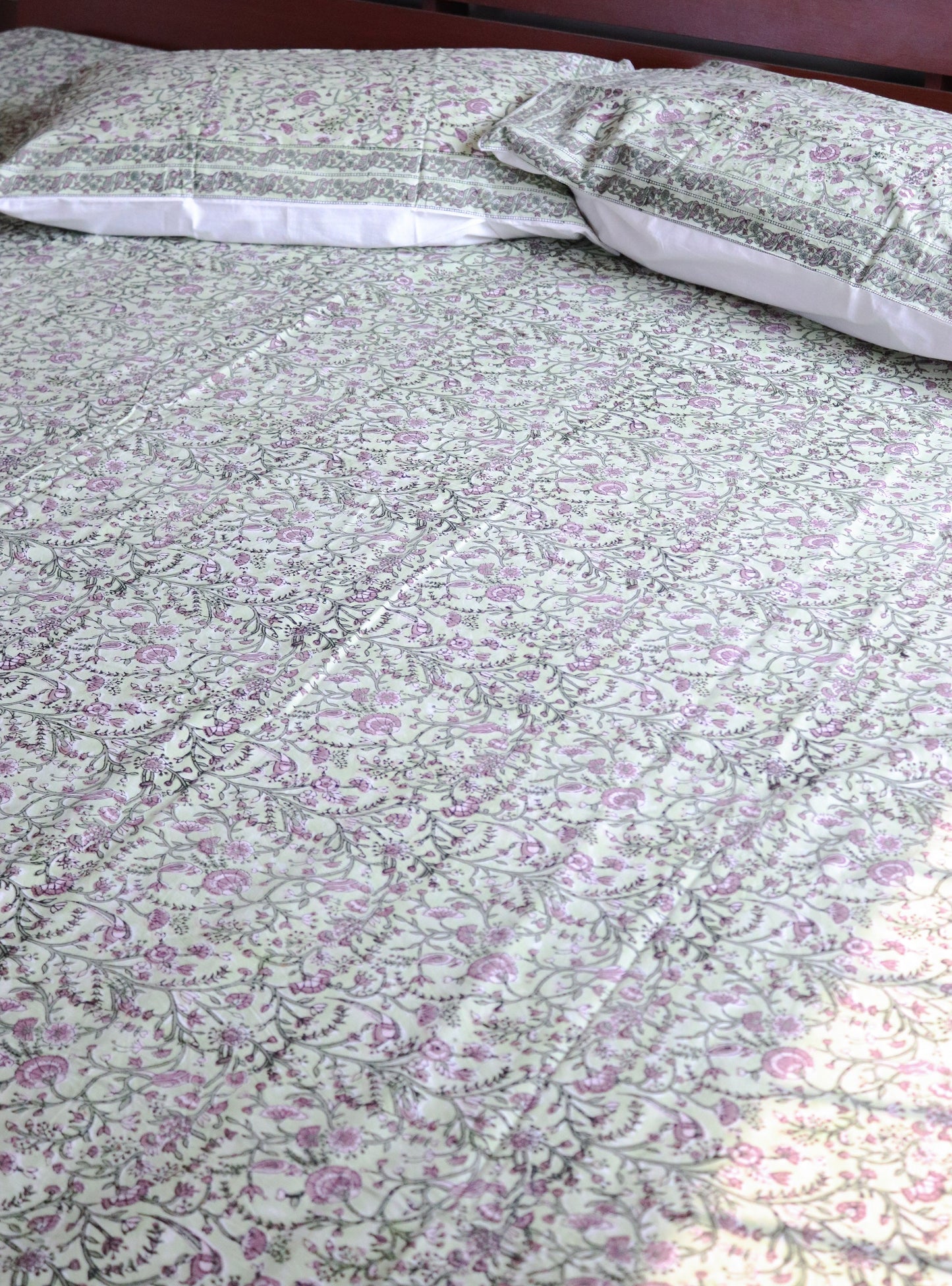 Block print bed sheet and pillow cases - Green floral bird bedsheet set-  Super King size bedsheet
